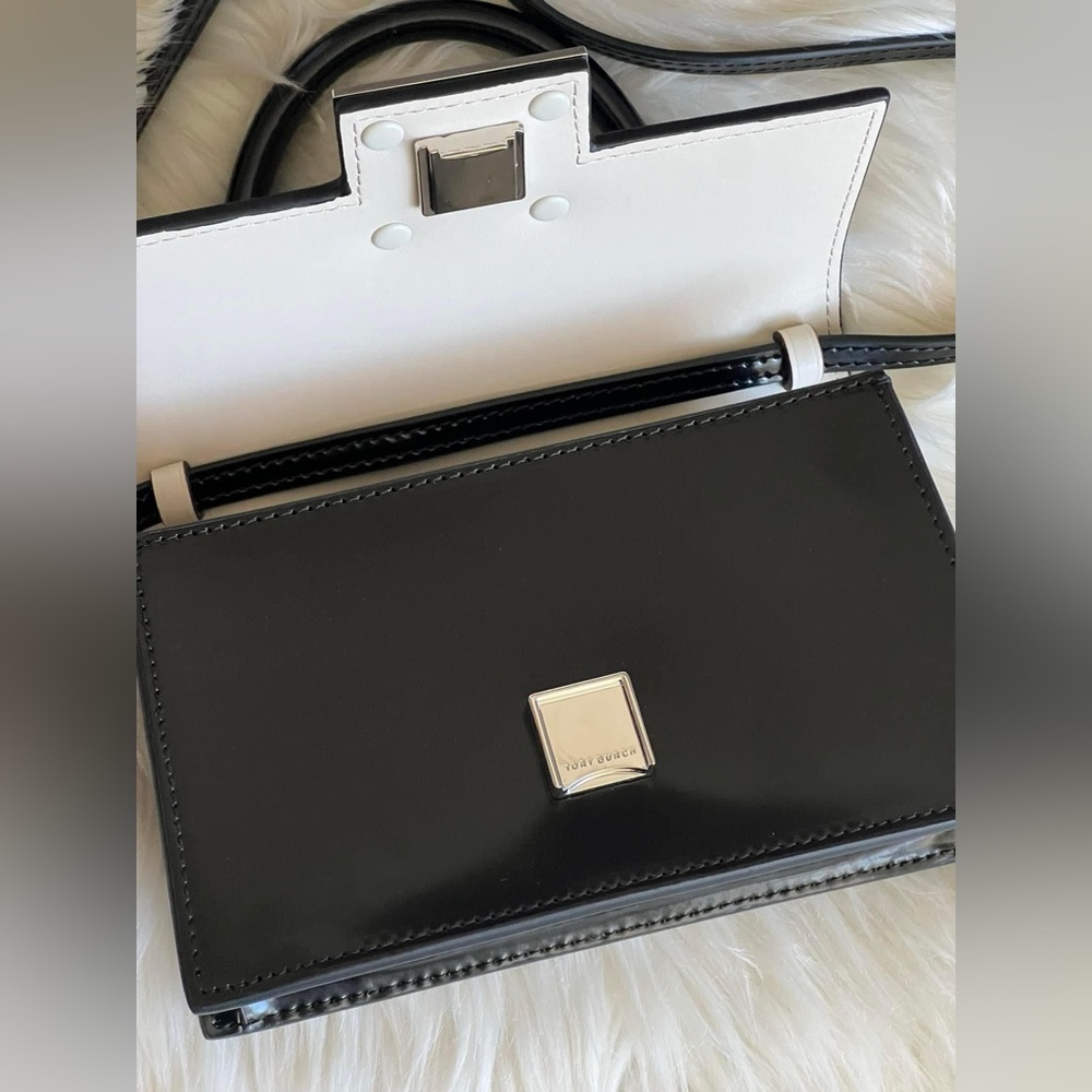 💰SOLD - 148865 - Tory Burch T Monogram Bon Bon Spazzolato Mini Top-handle Bag - Picture 7 of 13